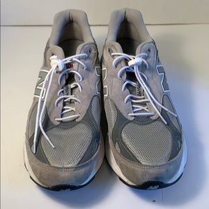 New Balance 990v3 ‘Grey White’